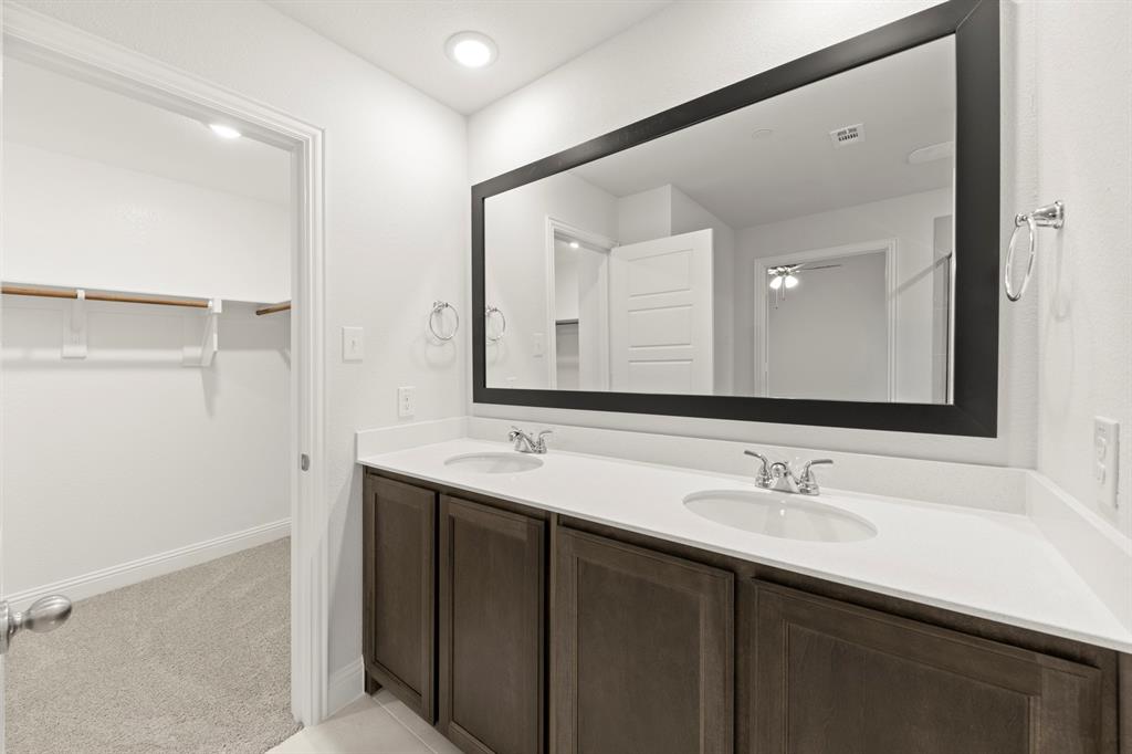 Sereno Oaks at Buckner Terrace - Residential