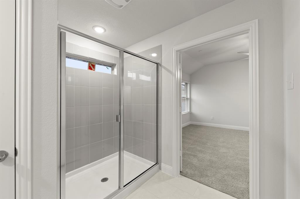 Sereno Oaks at Buckner Terrace - Residential