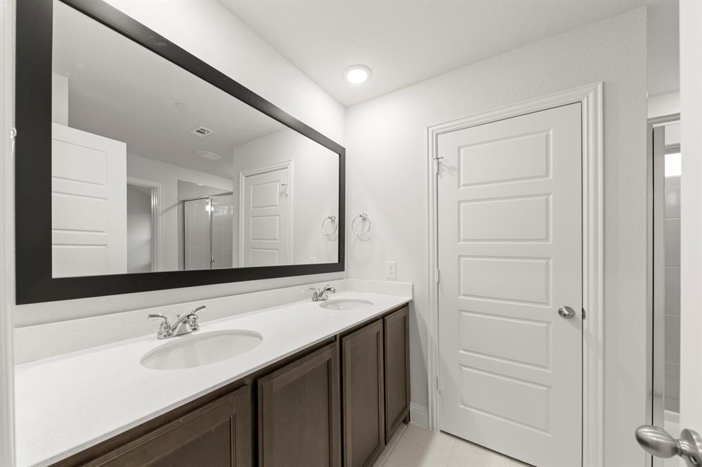 Sereno Oaks at Buckner Terrace - Residential