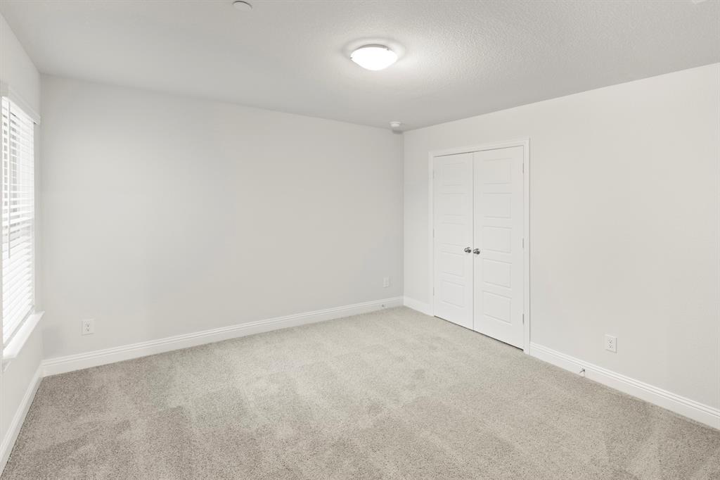 Sereno Oaks at Buckner Terrace - Residential