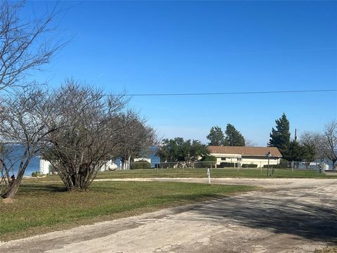 A home in Wills Point