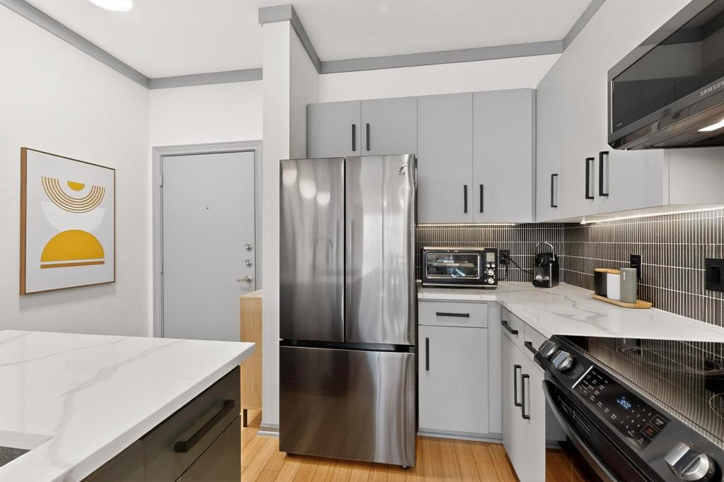 Nineteen Gilbert Condo - Residential