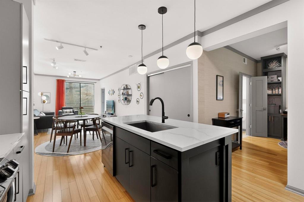 Nineteen Gilbert Condo - Residential