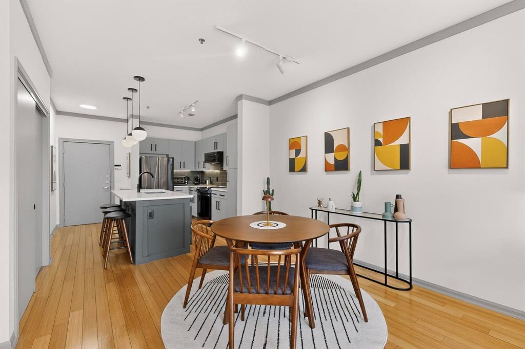 Nineteen Gilbert Condo - Residential