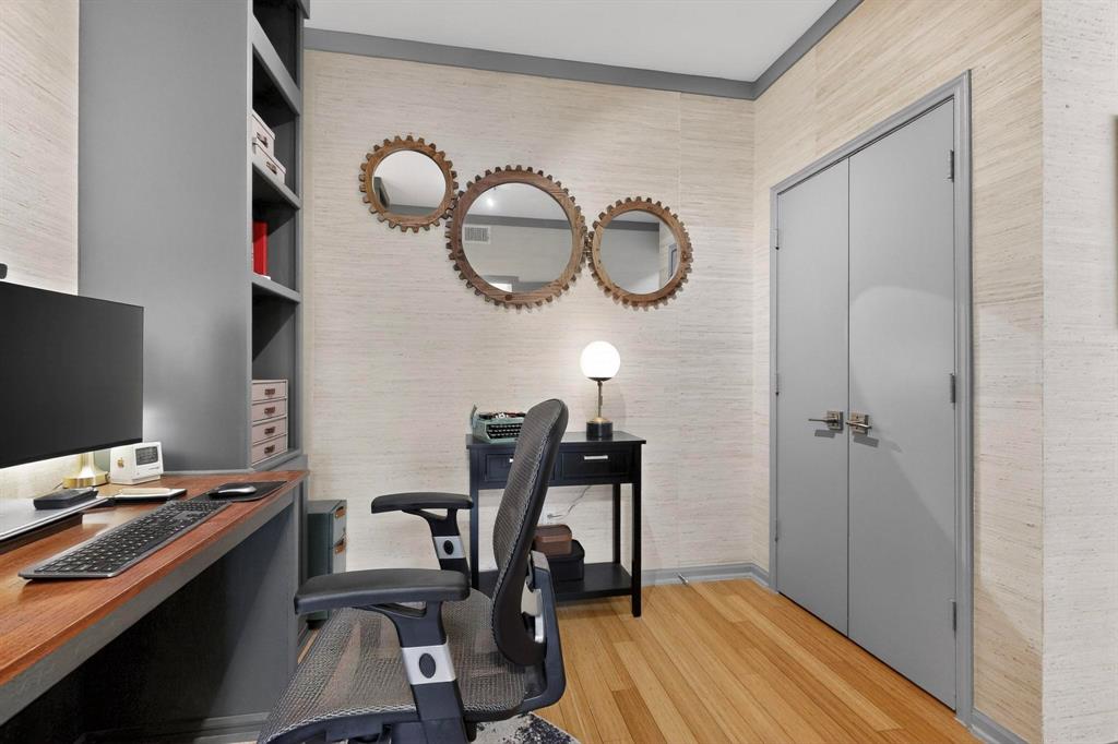 Nineteen Gilbert Condo - Residential