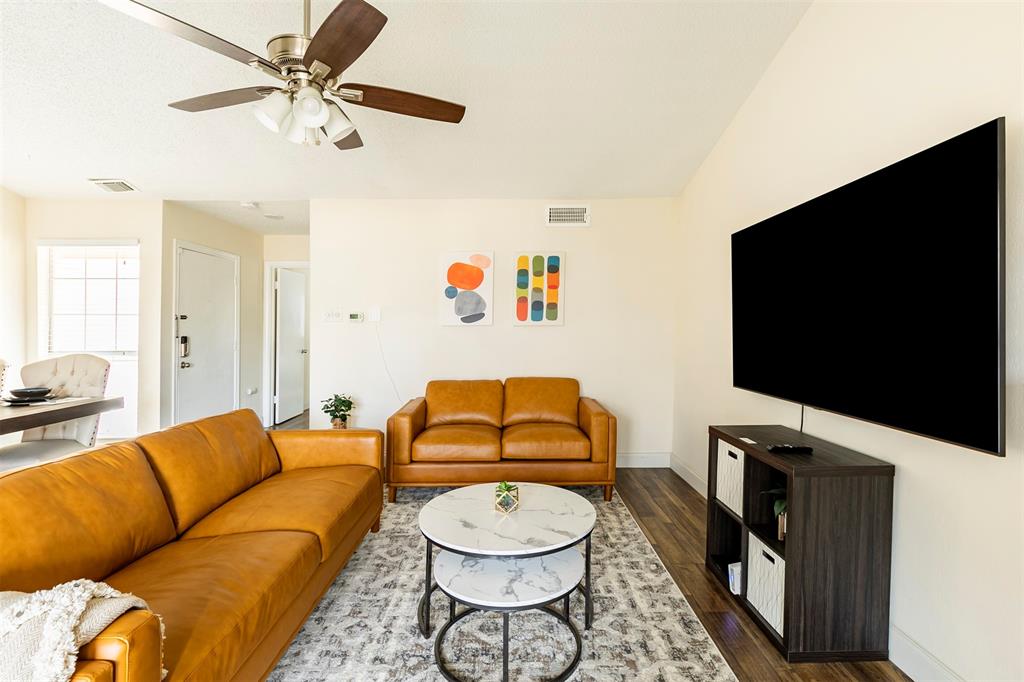 Preston On Creek Condos - Residential