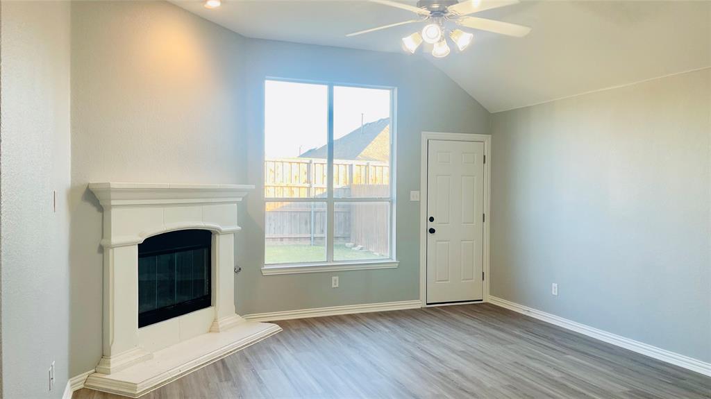 Sunset Pointe Ph Fifteen - Residential