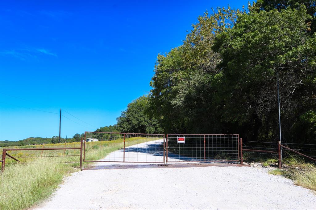 850 County Road 2750