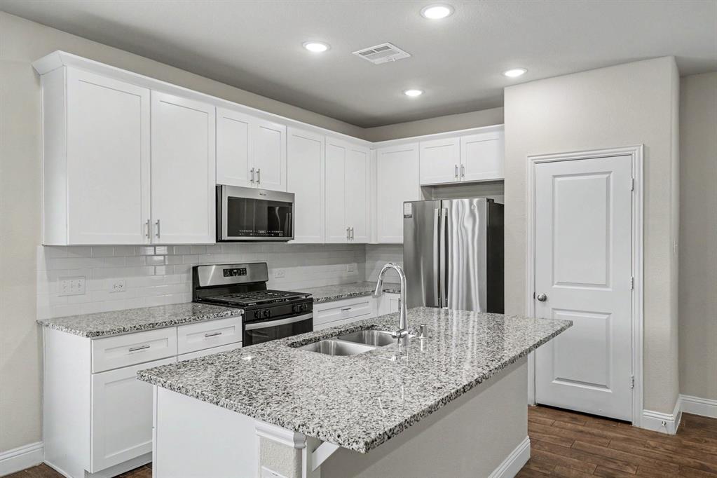 713 Rain Barrel Place