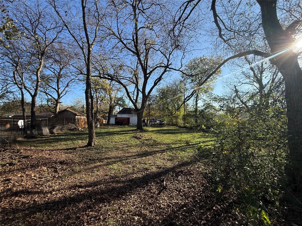 Moore B H Heirs - Residential