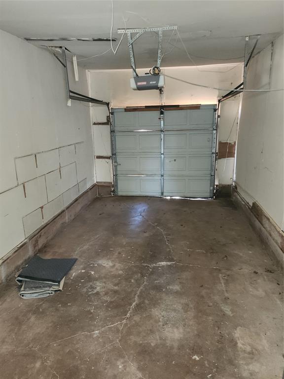 Elmwood West - Residential