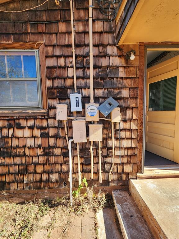 Elmwood West - Residential