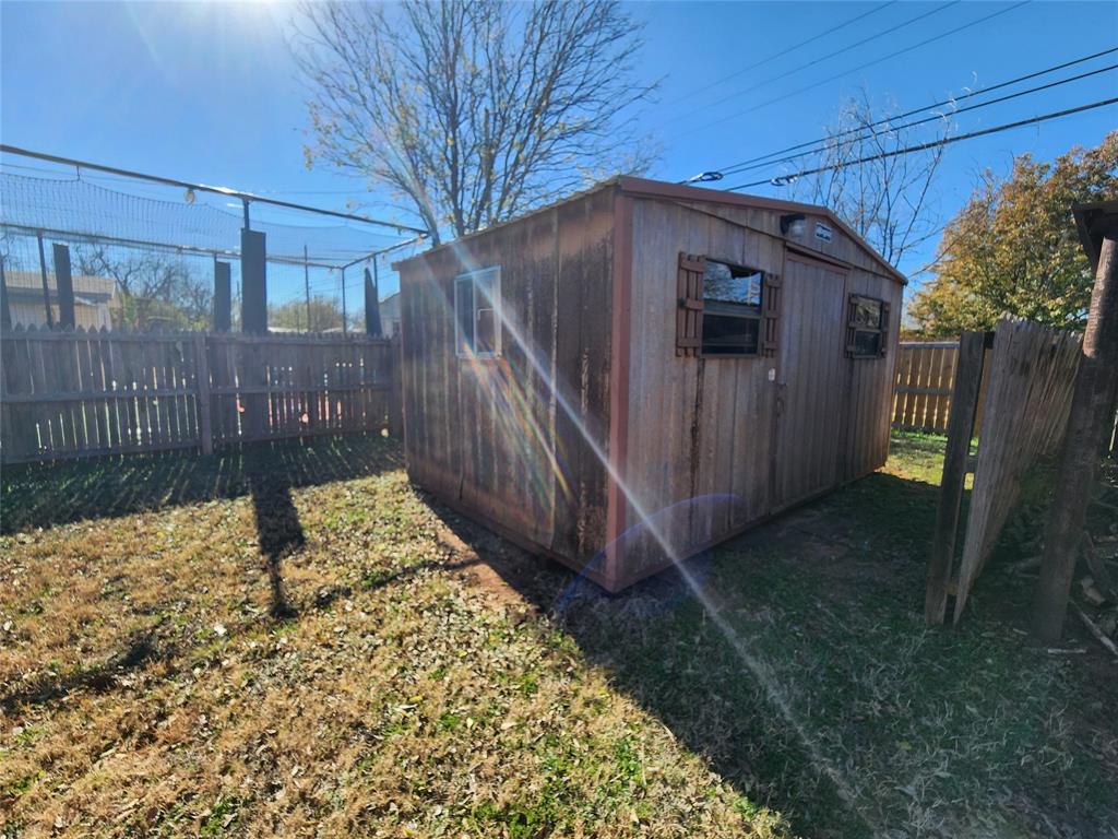 Elmwood West - Residential