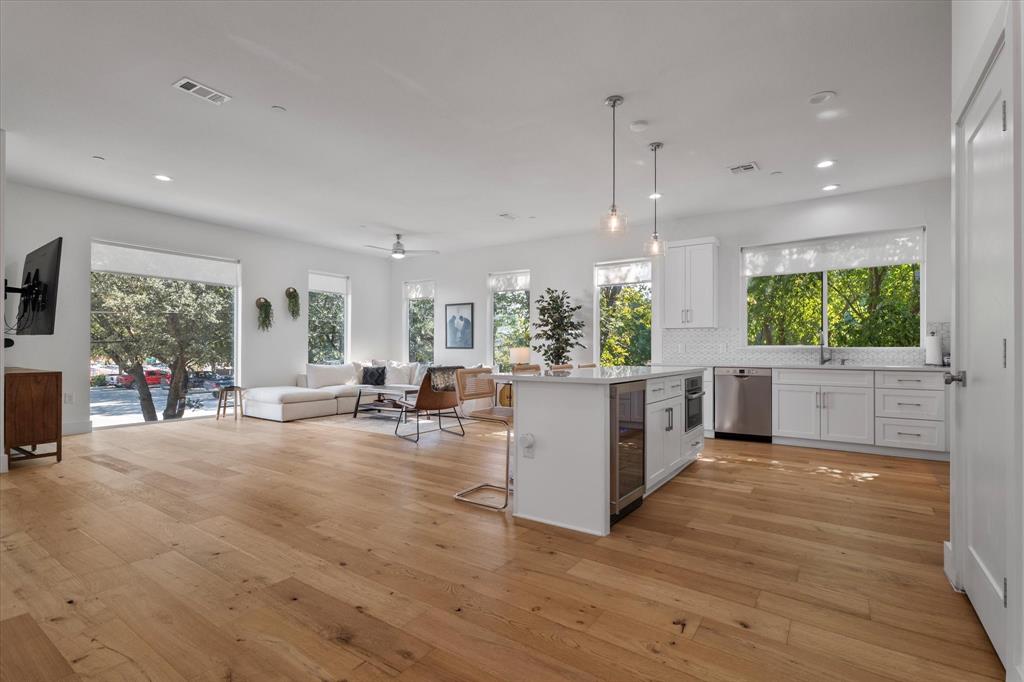 Moser Up at Henderson - Residential Lease