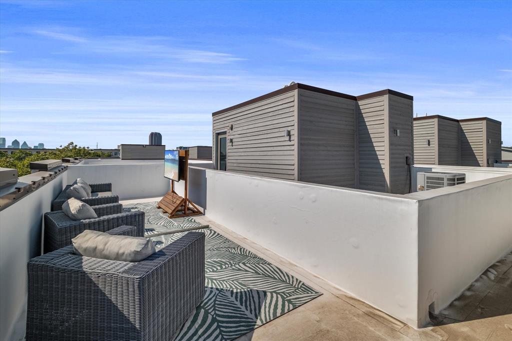 Moser Up at Henderson - Residential Lease