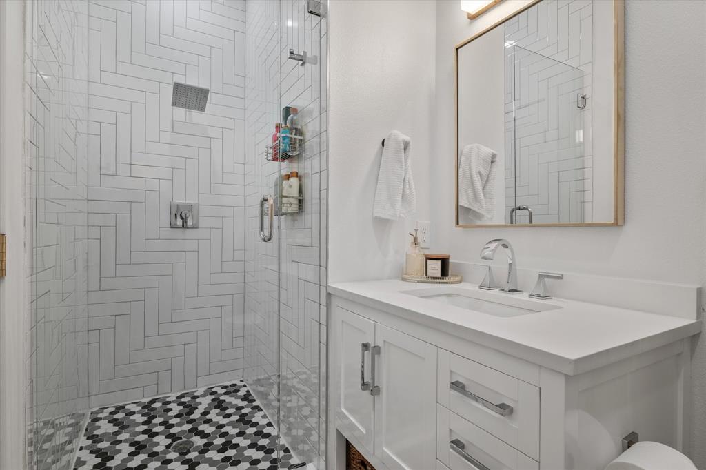 Moser Up at Henderson - Residential Lease