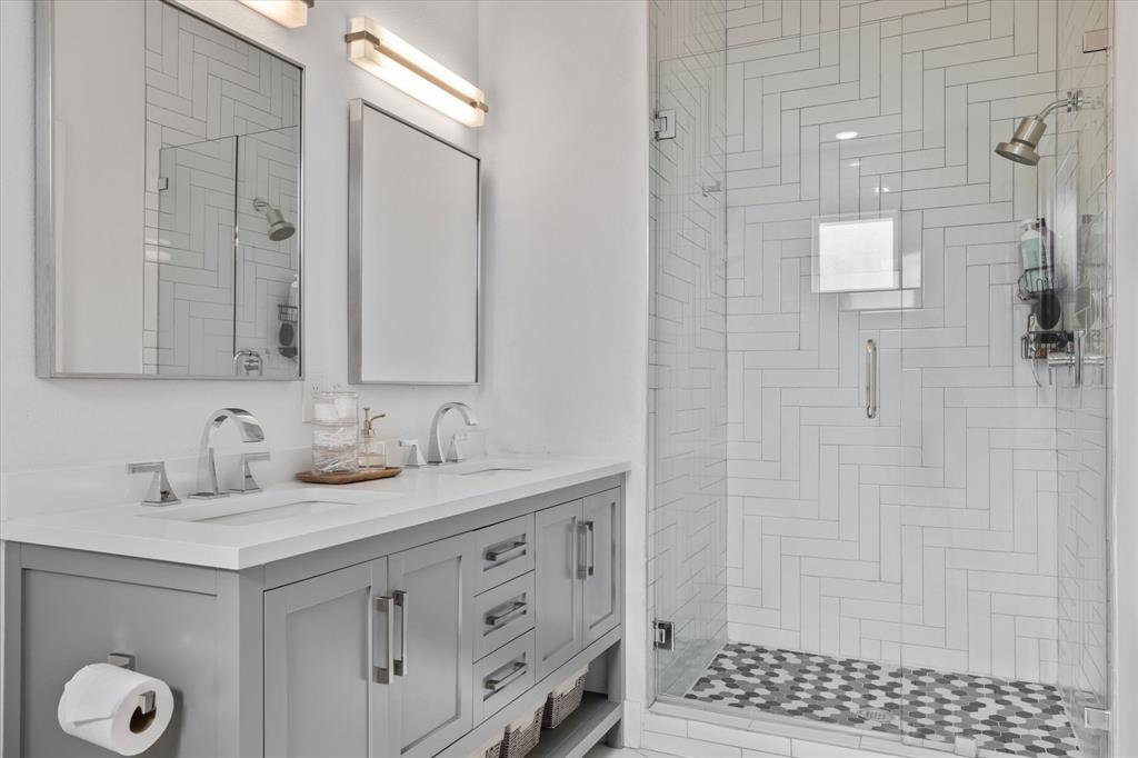 Moser Up at Henderson - Residential Lease