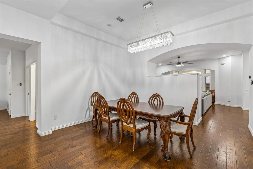 1586 Bradford Trace Drive