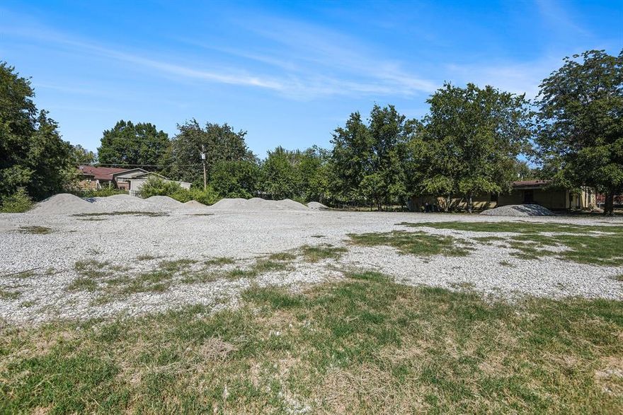 One thing they aren’t making any more of is land—and here, you get two! These two cleared lots in Bridgeport are being sold
together, giving you double the space and endless possibilities. Whether you’re ready to build, invest, or just claim your own
piece of Texas, this property is prepped and waiting. Rare find, ready for whatever you have in mind—don’t let it slip
away!One thing they aren’t making any more of is land”—and here, you get two! These two cleared lots in Bridgeport are being sold together, giving you double the space and endless possibilities. Whether you’re ready to
build, invest, or just claim your own piece of Texas, this property is prepped and waiting. Rare find,
ready for whatever you have in mind—don’t let it slip away! Survey available.