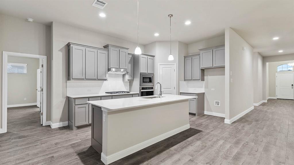 10432 SUNSET SHORE Drive