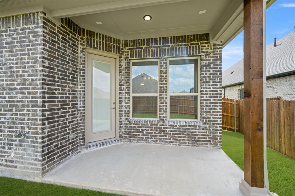 Sheppard's Place - Residential