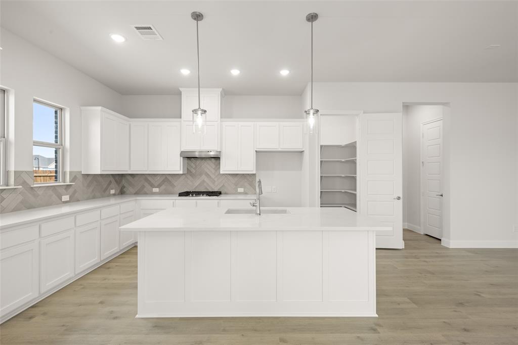 Sheppard's Place - Residential