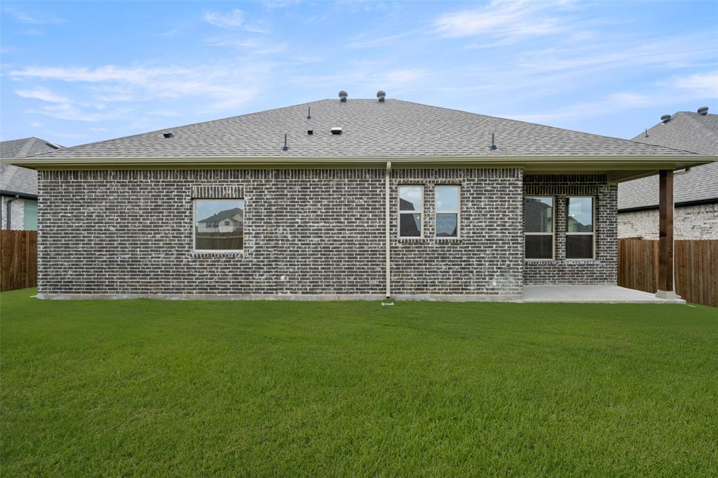 Sheppard's Place - Residential