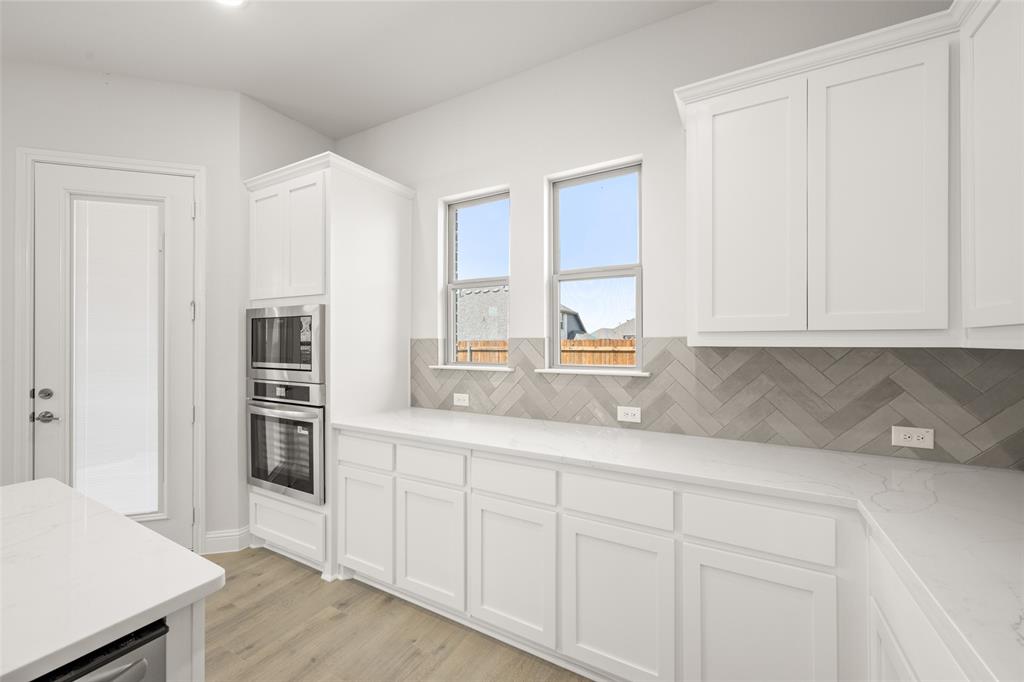 Sheppard's Place - Residential