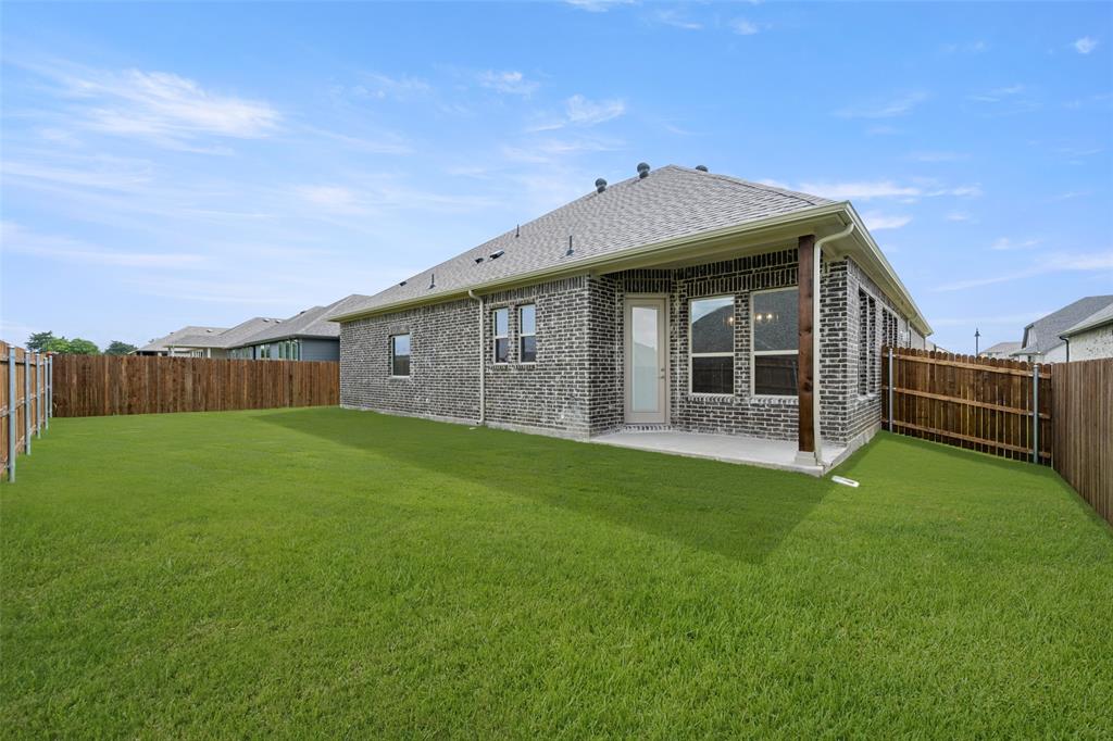 Sheppard's Place - Residential