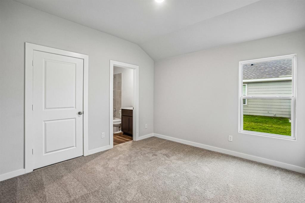 Middlefield Village - Residential