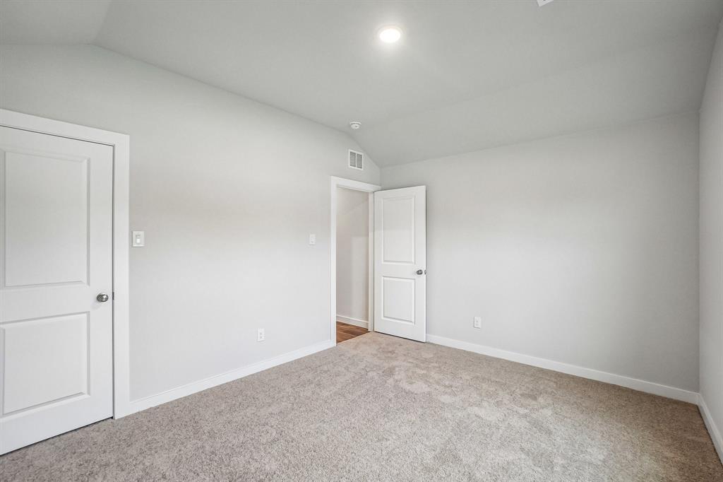 Middlefield Village - Residential