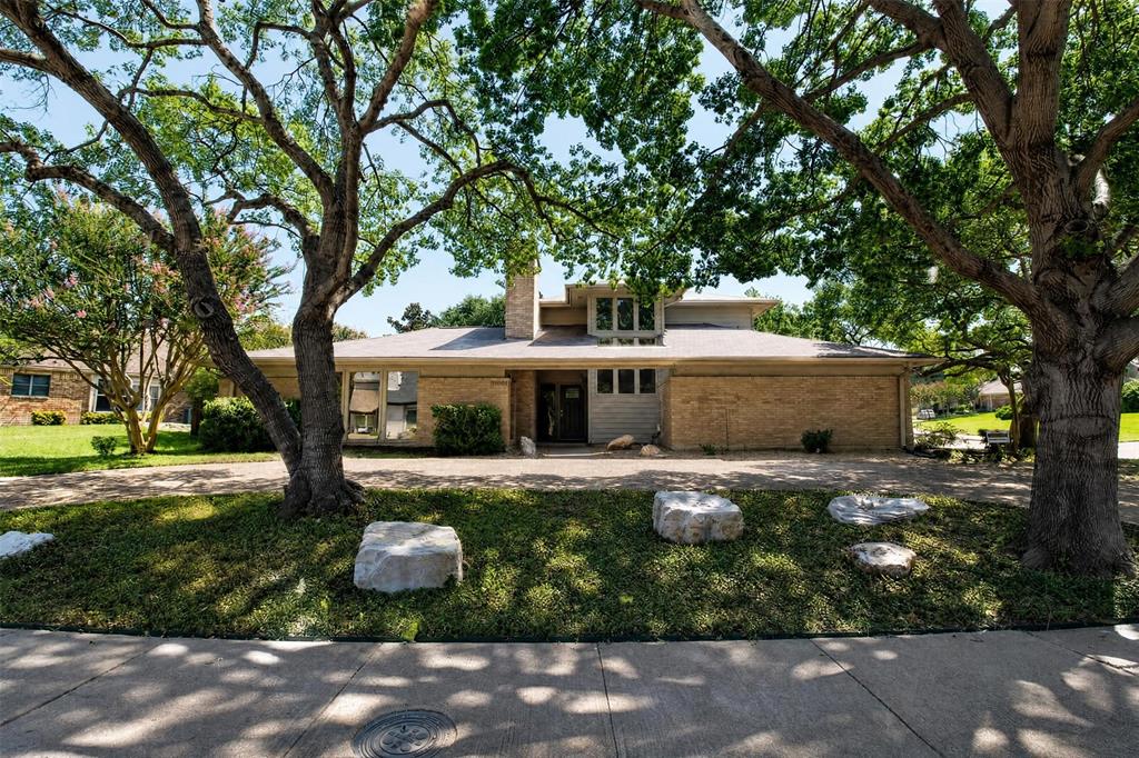 11901 Woodbridge Drive