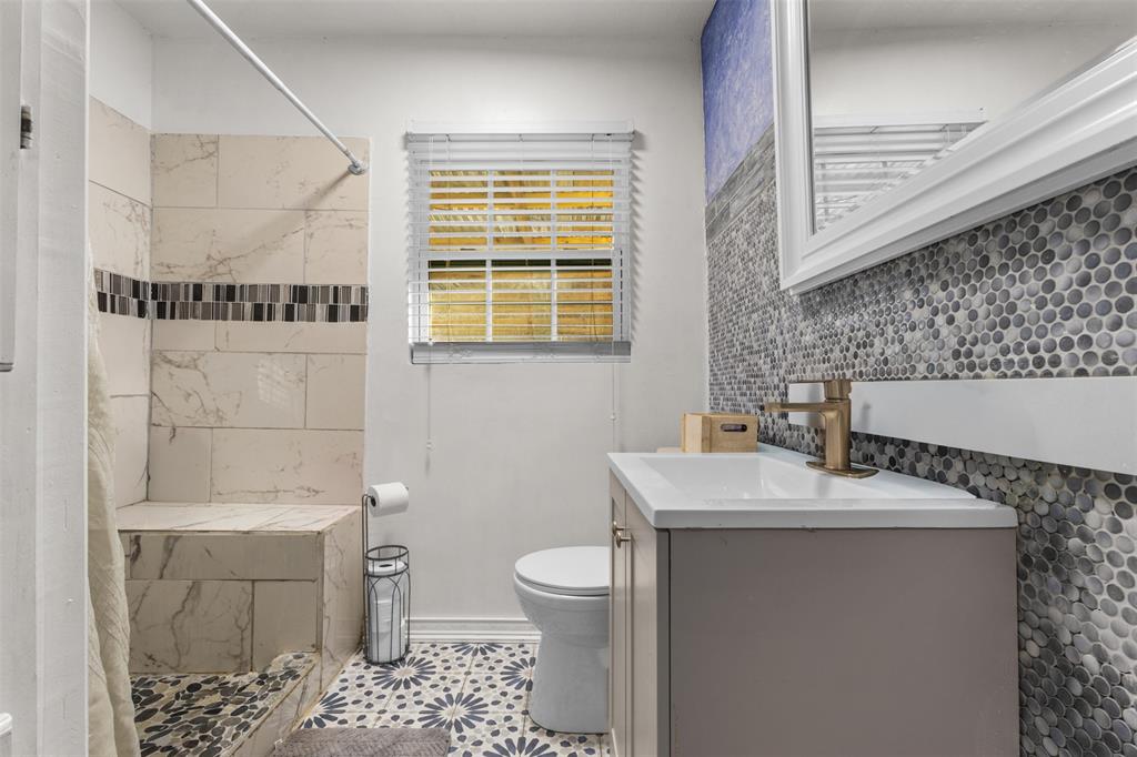 Barnes Bridge Road - Residential