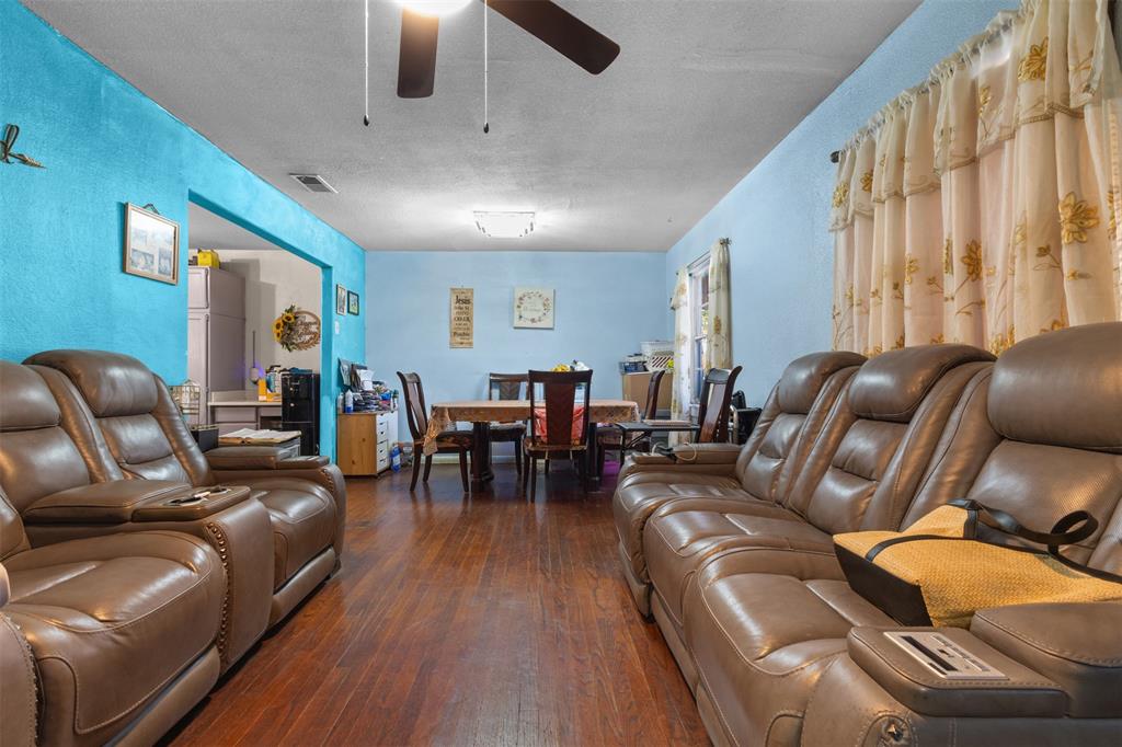 Barnes Bridge Road - Residential