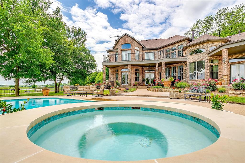 Trinity Bluffs - Residential