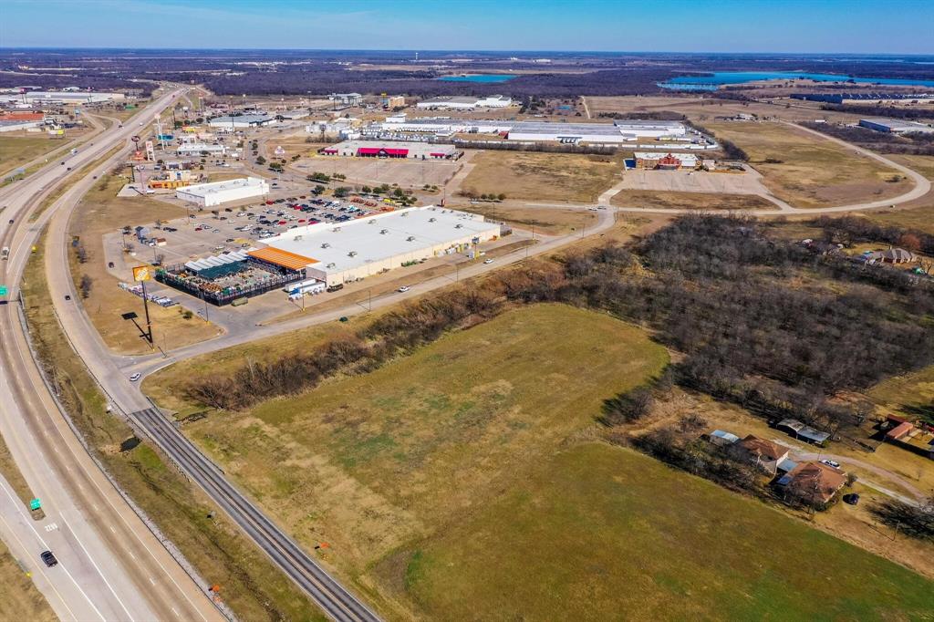 Corsicana Crossings - Land