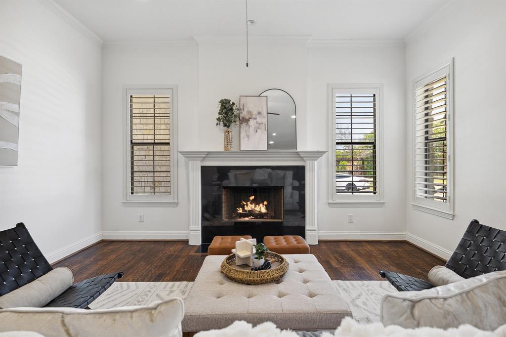 1120 Hemingway Lane