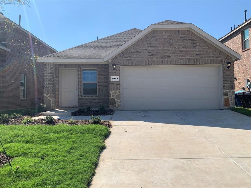 Brand new available home for lease in The Reserve community.  Spacious open floor plan. Beautiful kitchen fully equipped with gas range and refrigerator included. Laundry Room includes Full Size Washer and Dryer.  Backyard is perfect area for entertaining your family and friends. You will love the scenic Owners Suite and oversized shower in the Bath Suite.  This is a must see home you don't want to miss.