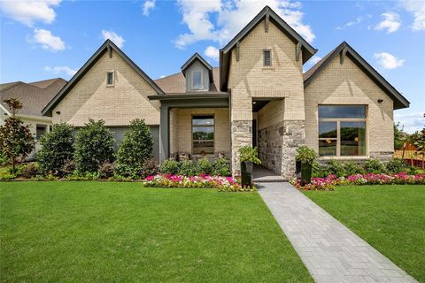 609 Long Trail Mansfield TX 76063