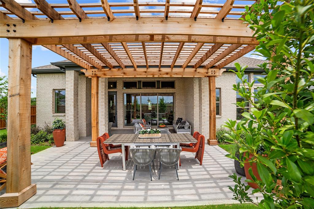 609 Long Trail
