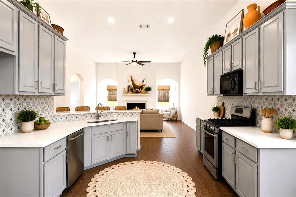 2838 Saddlebred Trail