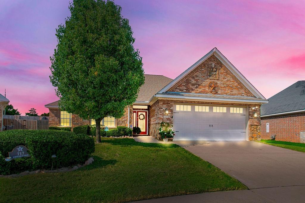 717 White Bear Trail