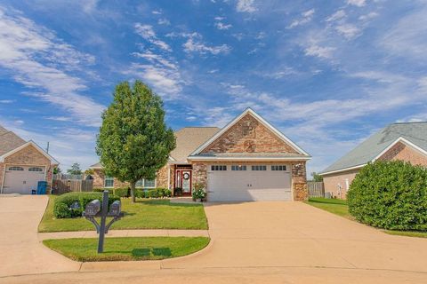 717 White Bear Trail Lindale TX 75771