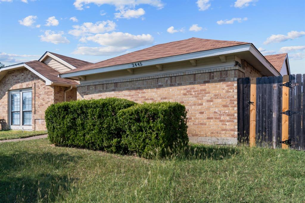 2445 E Timberview Lane