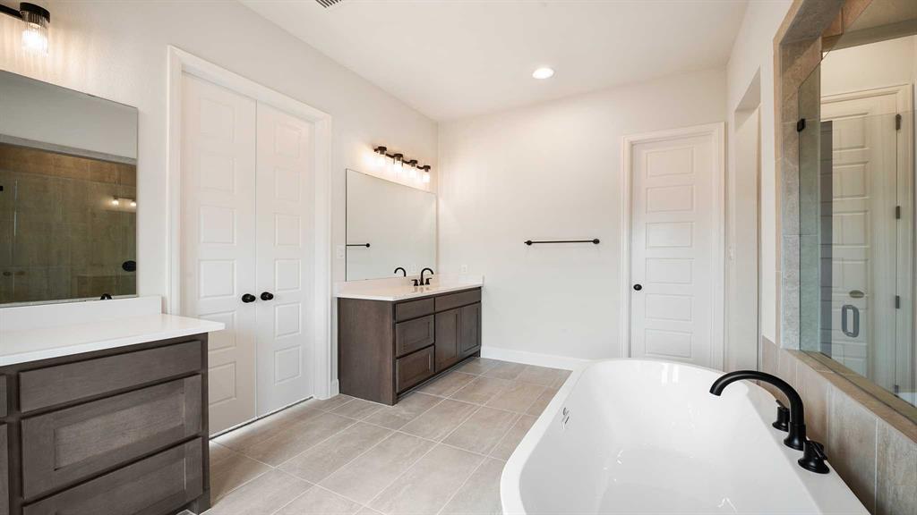 Trinity Falls - Residential