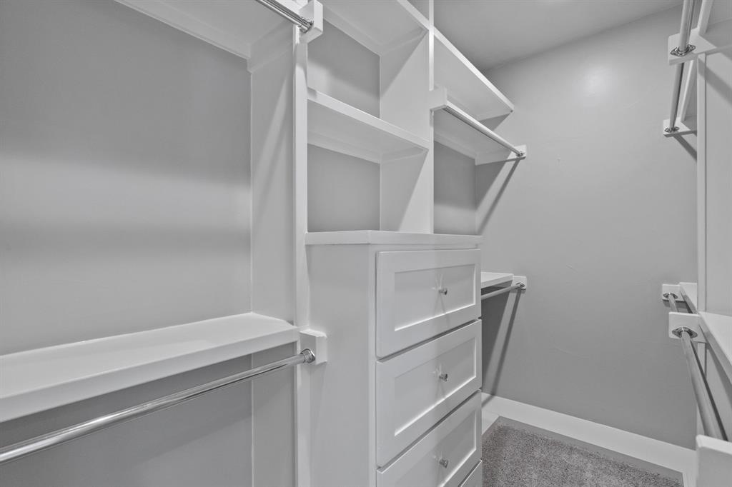 University Hlnds Add - Residential