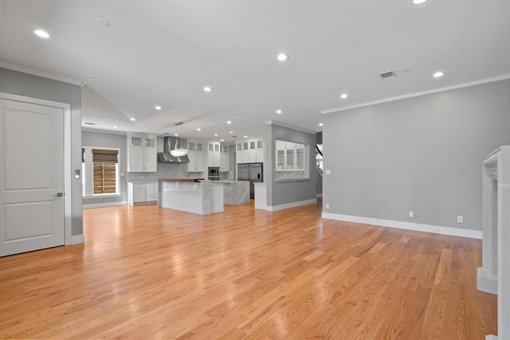 University Hlnds Add - Residential