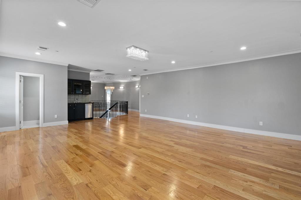 University Hlnds Add - Residential