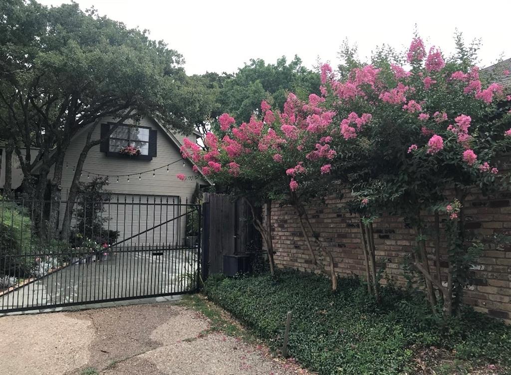 5715 Trail Lake Drive