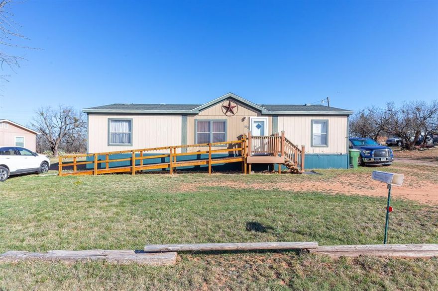 Great investment opportunity! 3 bed, 2 bath mobile home with a practical layout, spacious living area, and primary bedroom with private bath. Additional bedrooms provide versatile space for tenants or guests. Ideal for rental income or affordable housing. Convenient access to nearby amenities.